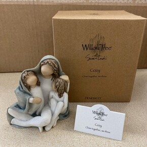 Willow Tree COZY Biblo - Thumbnail